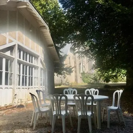 Domaine Du Lampy-neuf 3* Saissac